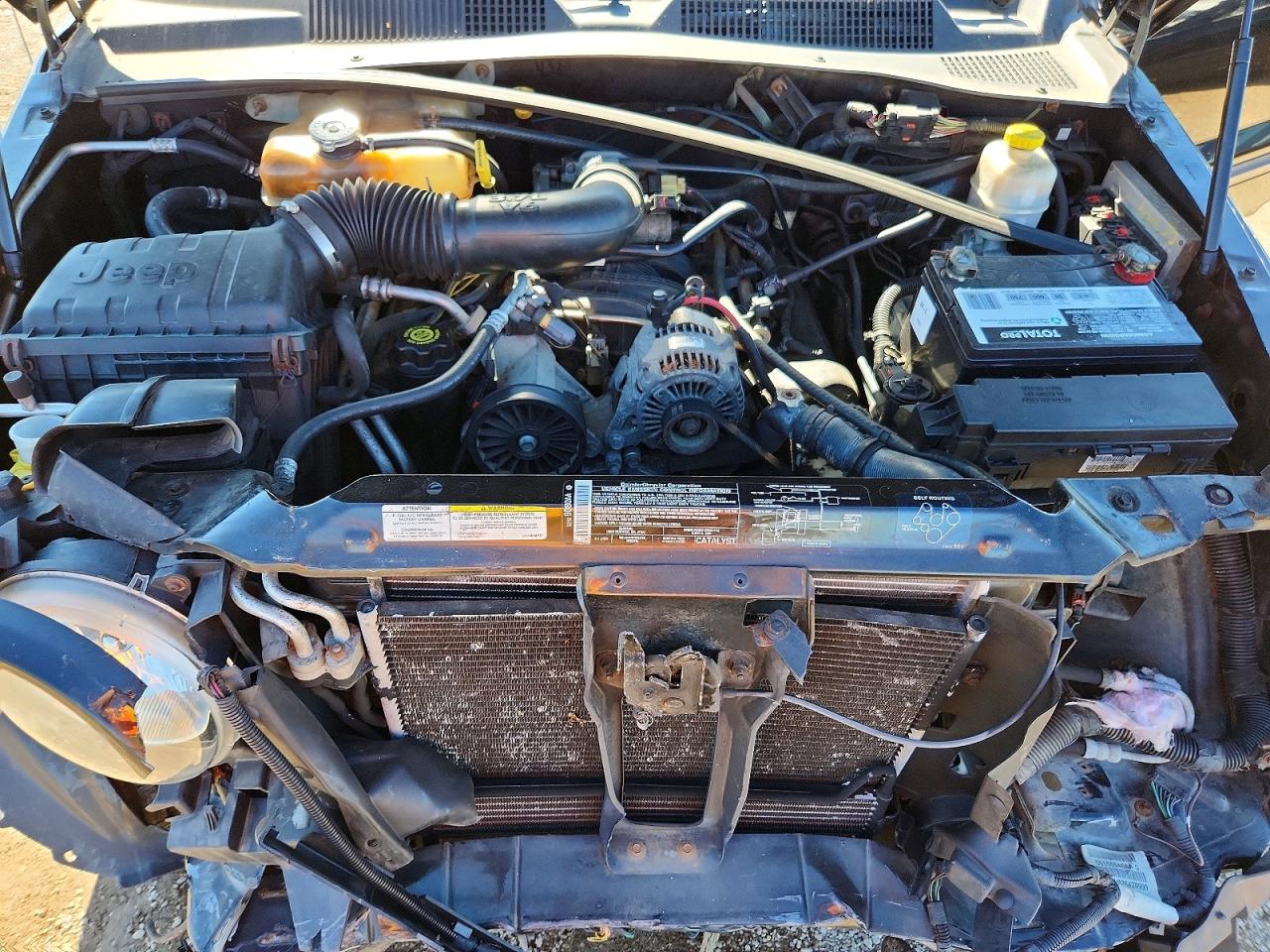 2004 JEEP LIBERTY