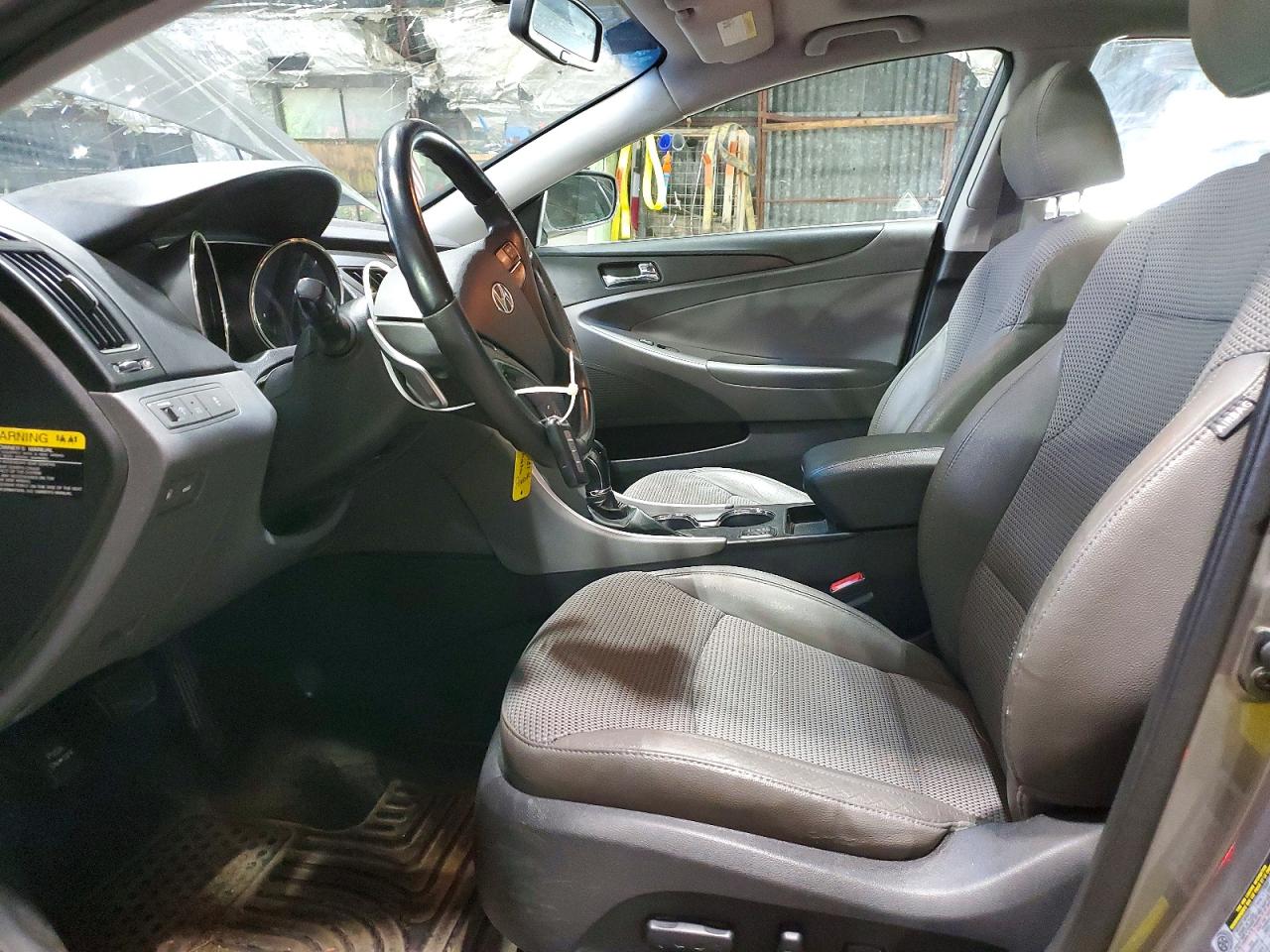 2013 HYUNDAI SONATA