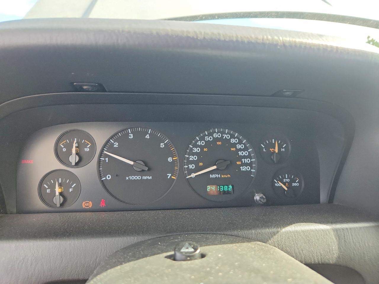 2003 JEEP CHEROKEE