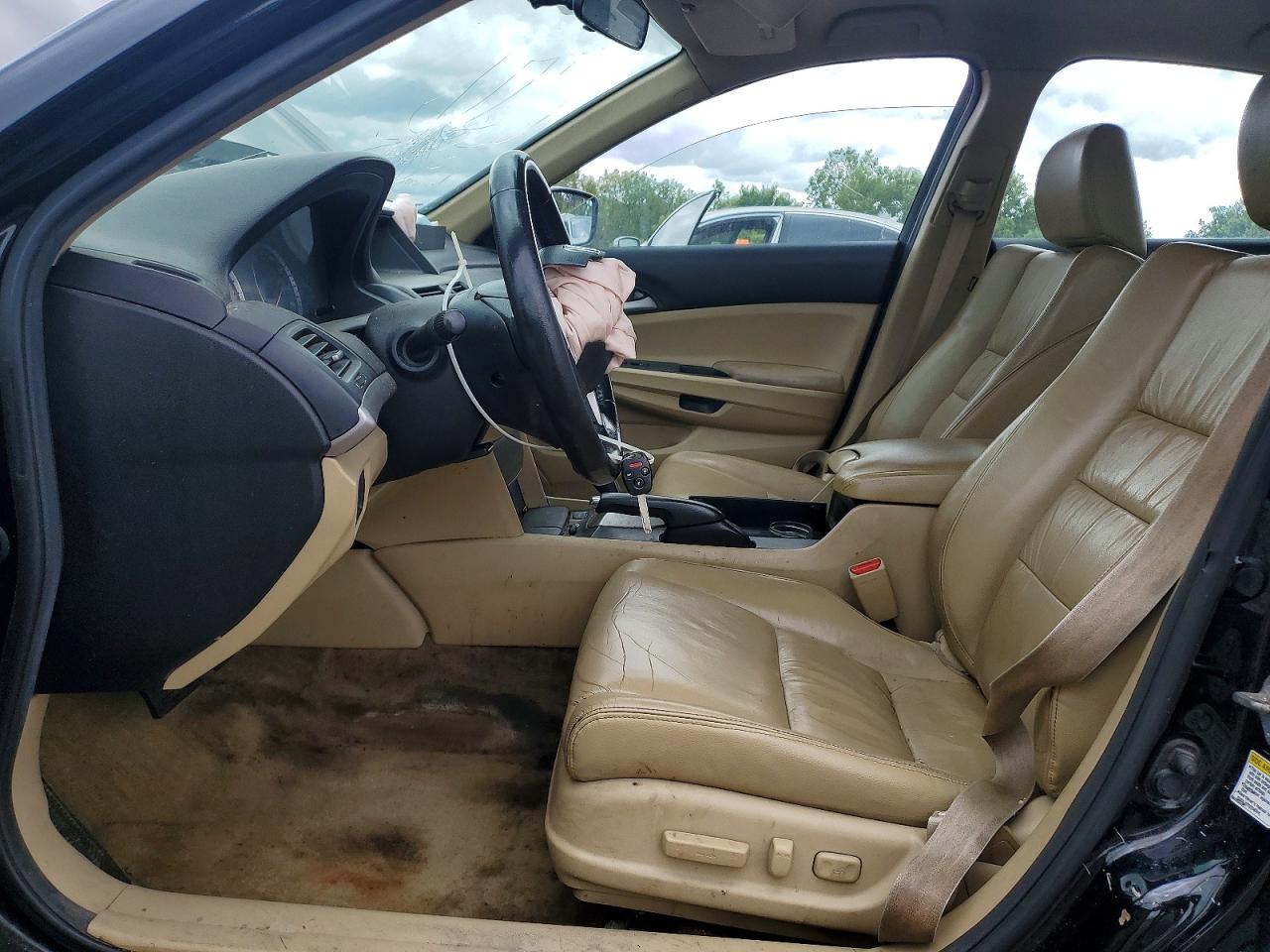 2011 HONDA ACCORD