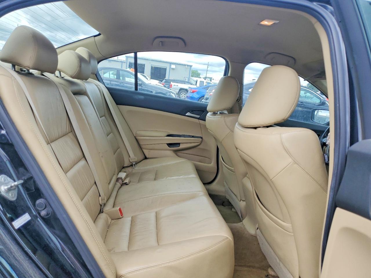 2011 HONDA ACCORD