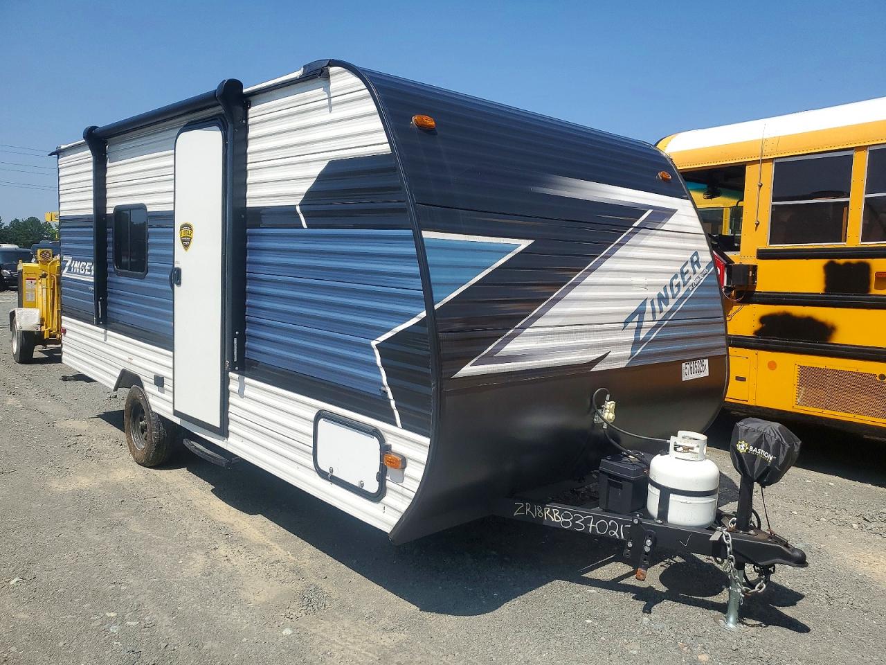 2025 ZING TRAILER