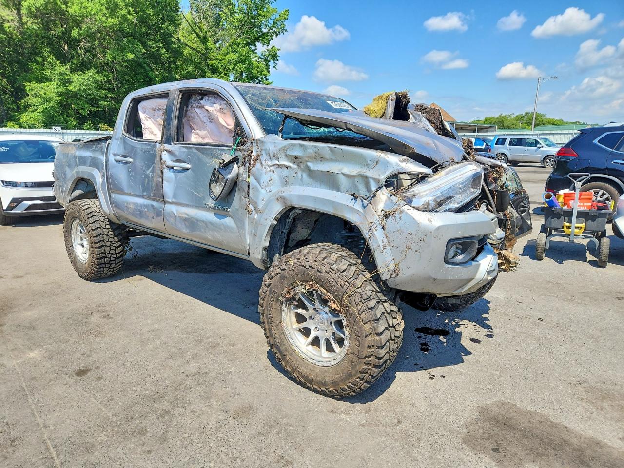2020 TOYOTA TACOMA