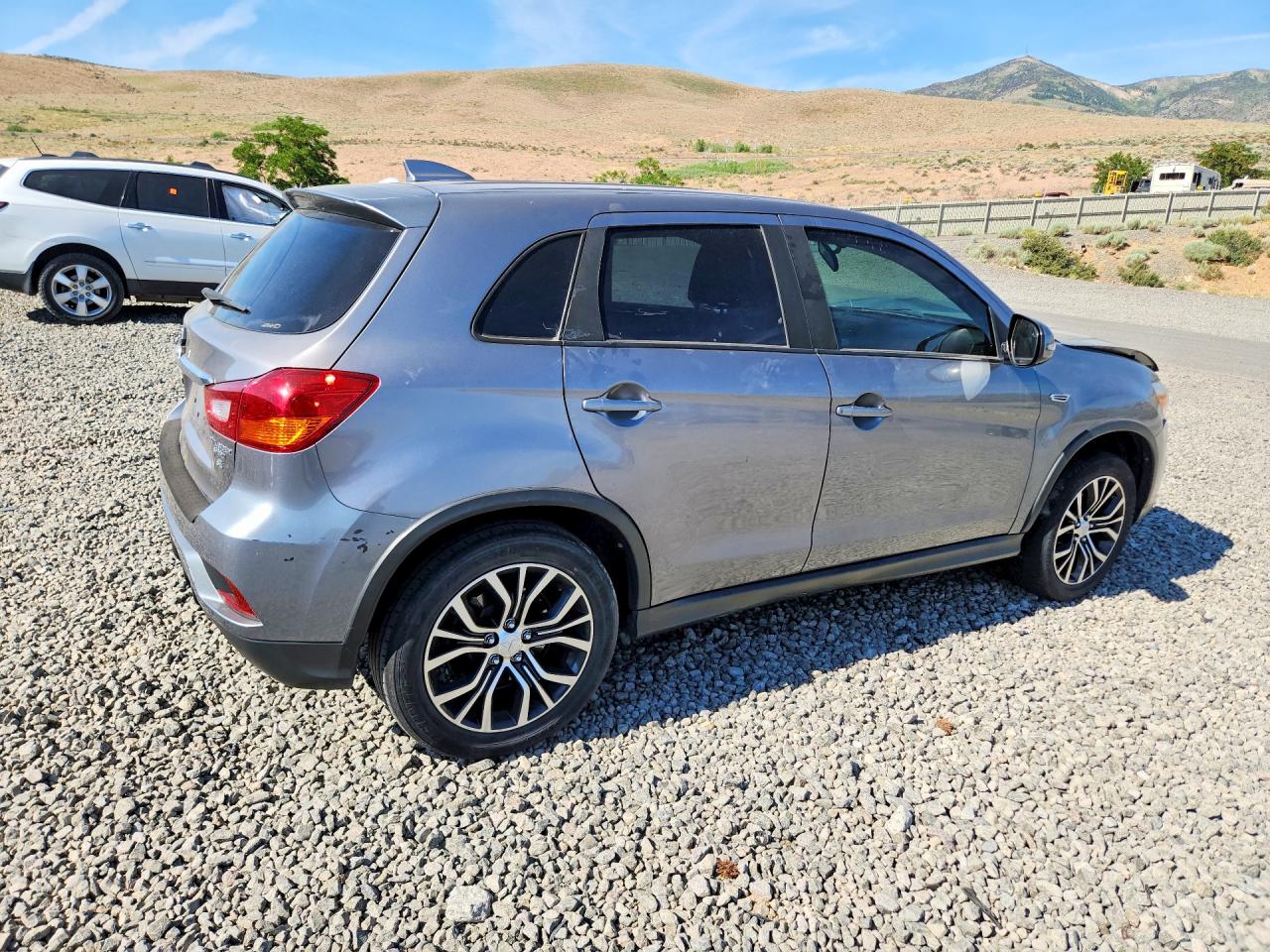 2019 MITSUBISHI OUTLANDER