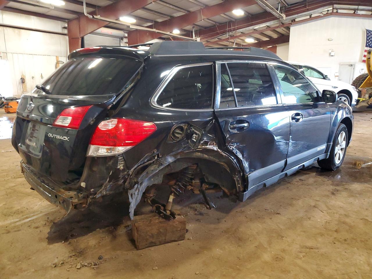 2011 SUBARU LEGACY