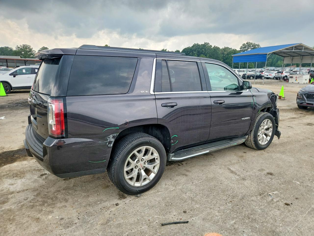 2015 GMC YUKON