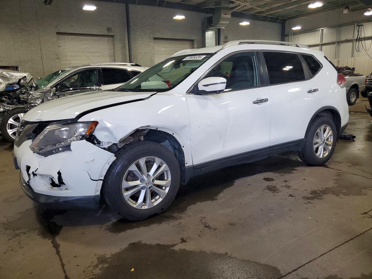2016 NISSAN ROGUE
