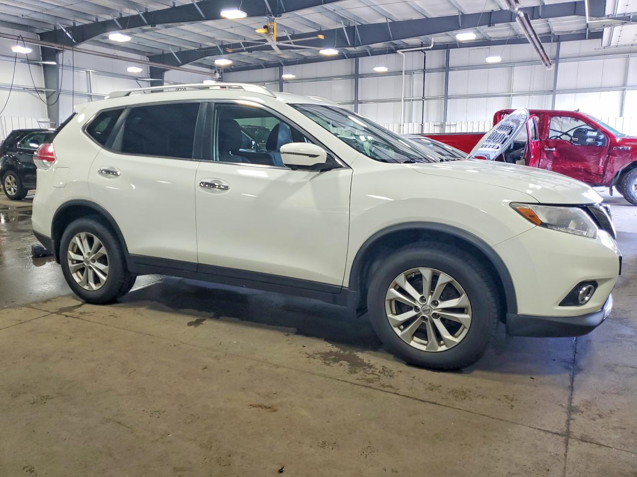 2016 NISSAN ROGUE