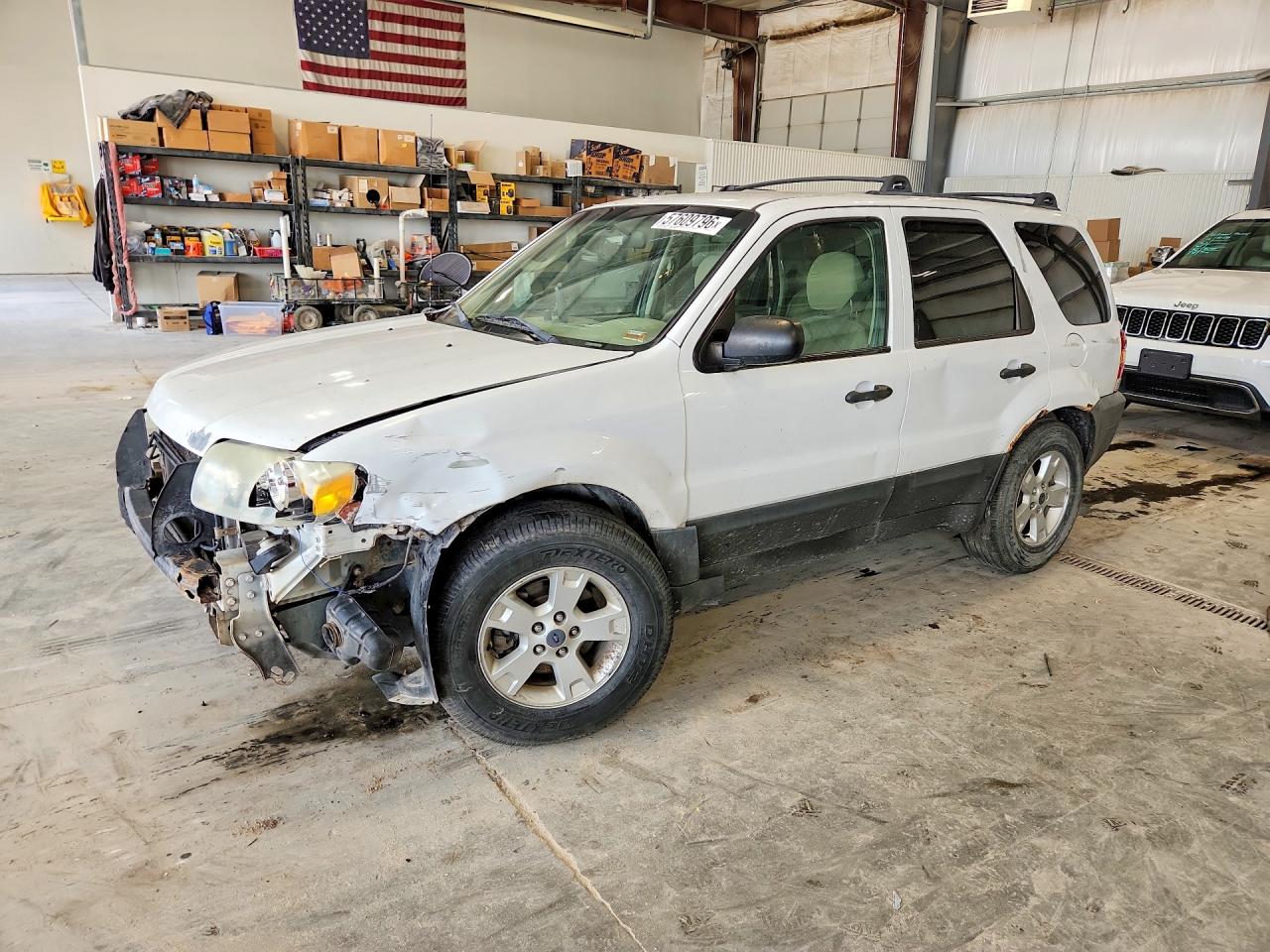 2005 FORD ESCAPE