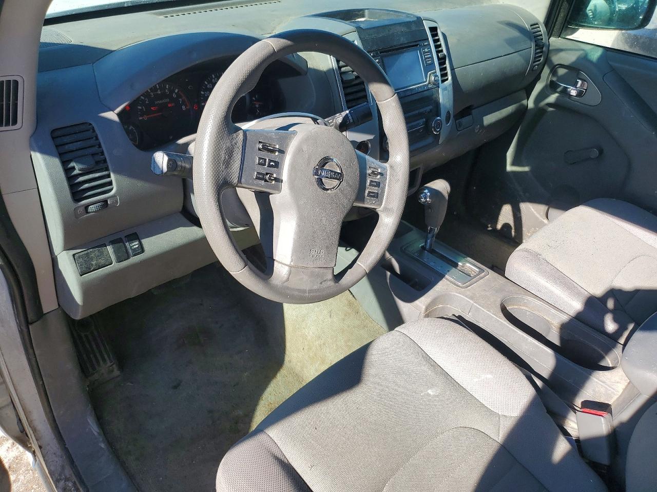 2017 NISSAN FRONTIER