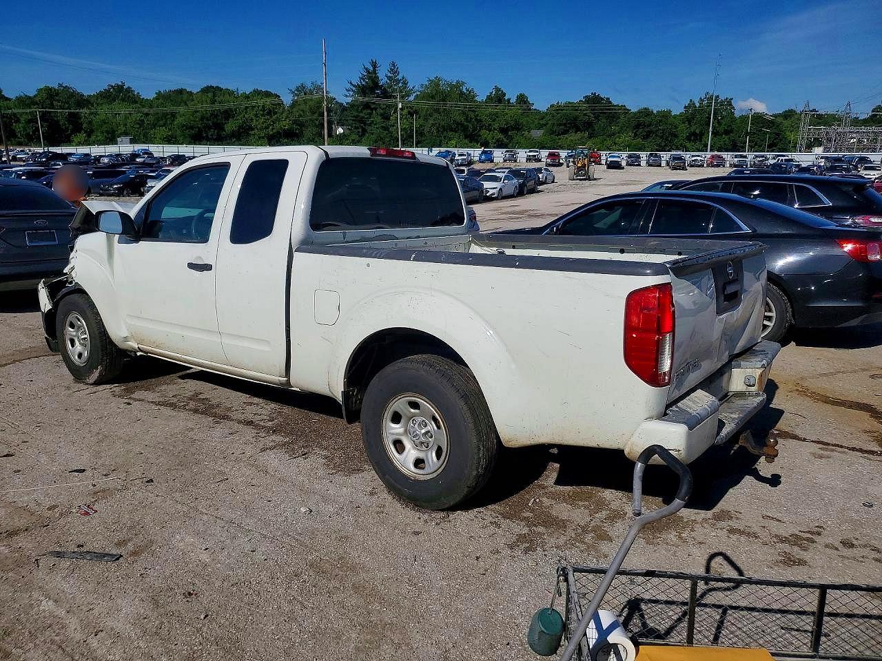 2017 NISSAN FRONTIER