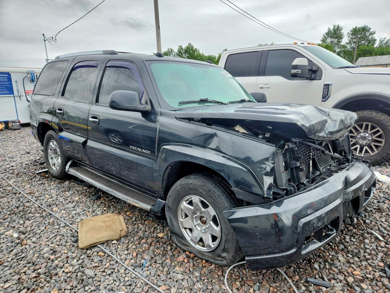2004 CADILLAC ESCALADE
