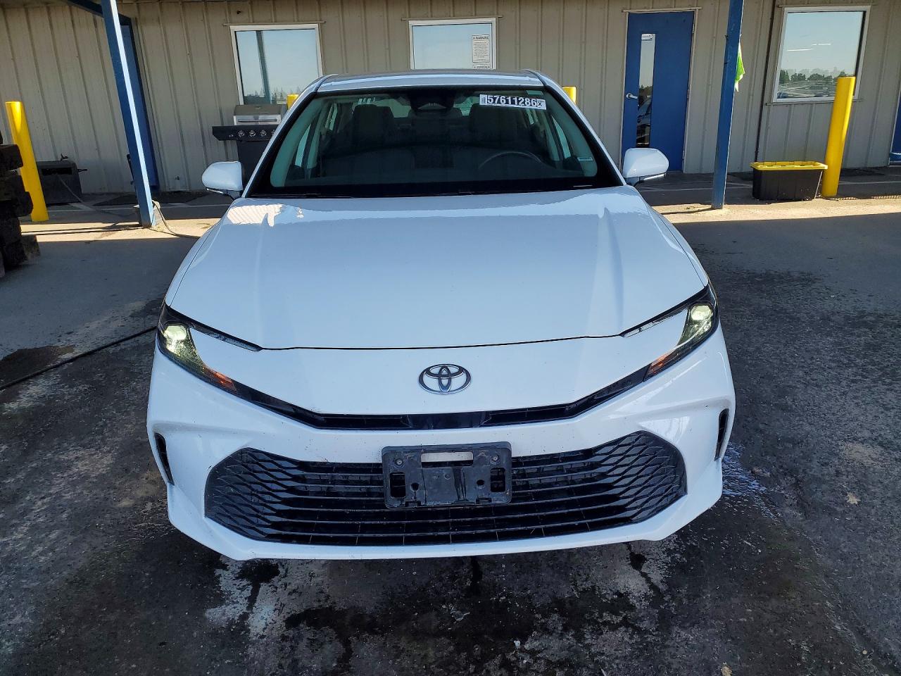 2025 TOYOTA CAMRY