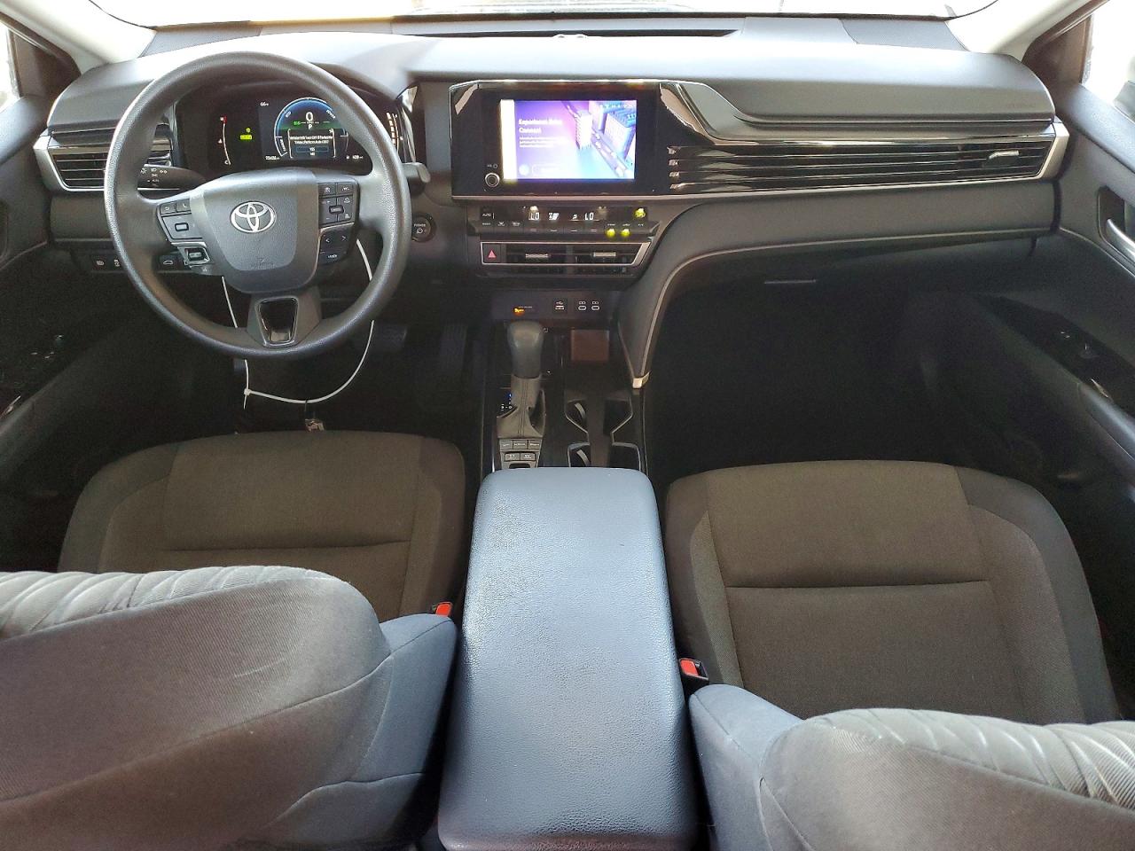 2025 TOYOTA CAMRY