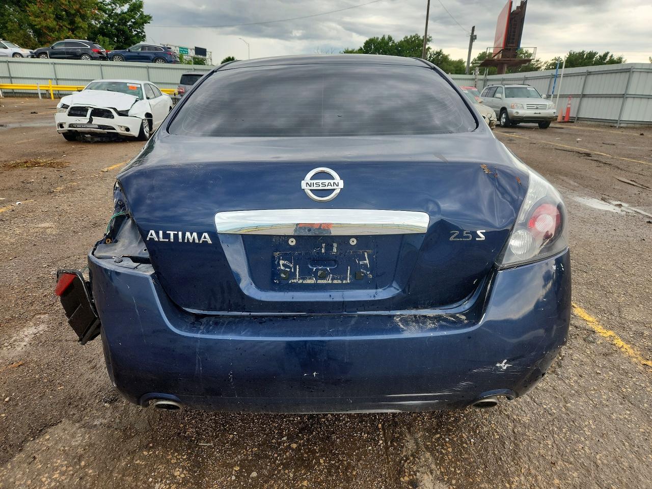 2011 NISSAN ALTIMA