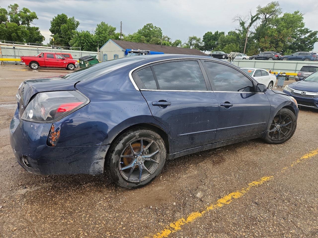 2011 NISSAN ALTIMA