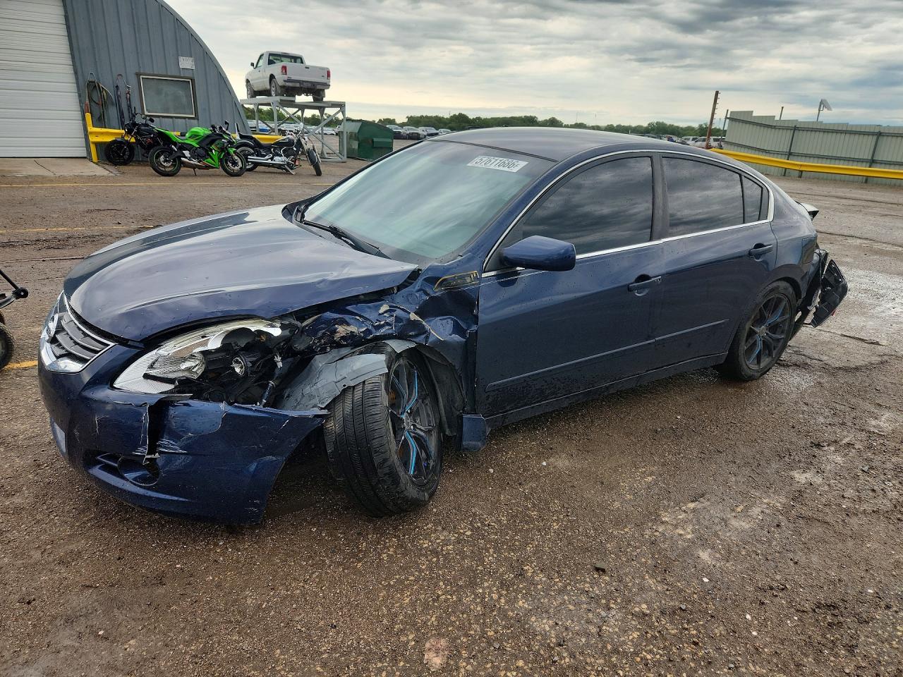 2011 NISSAN ALTIMA
