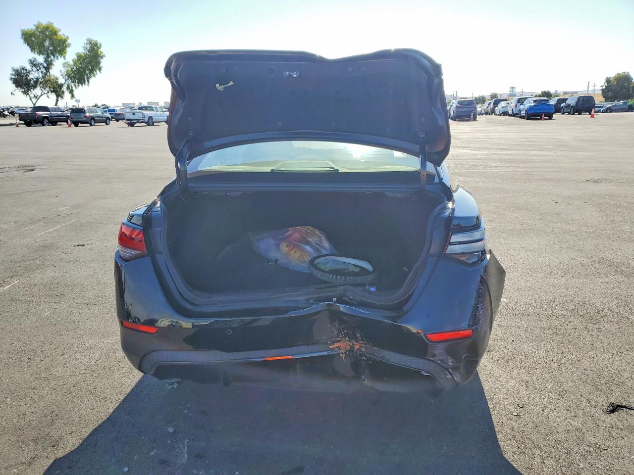 2024 NISSAN SENTRA