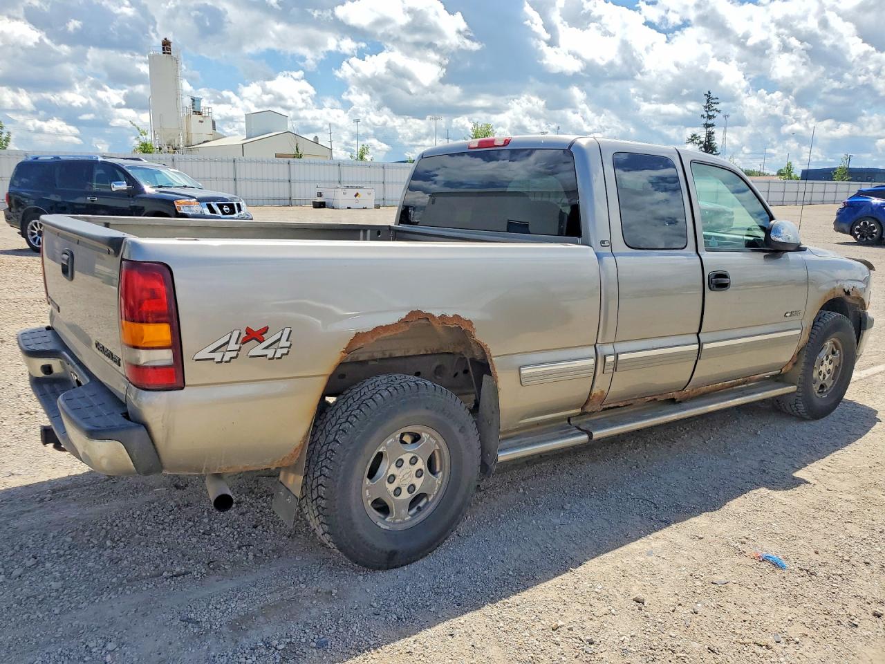 2001 CHEVROLET SILVERADO