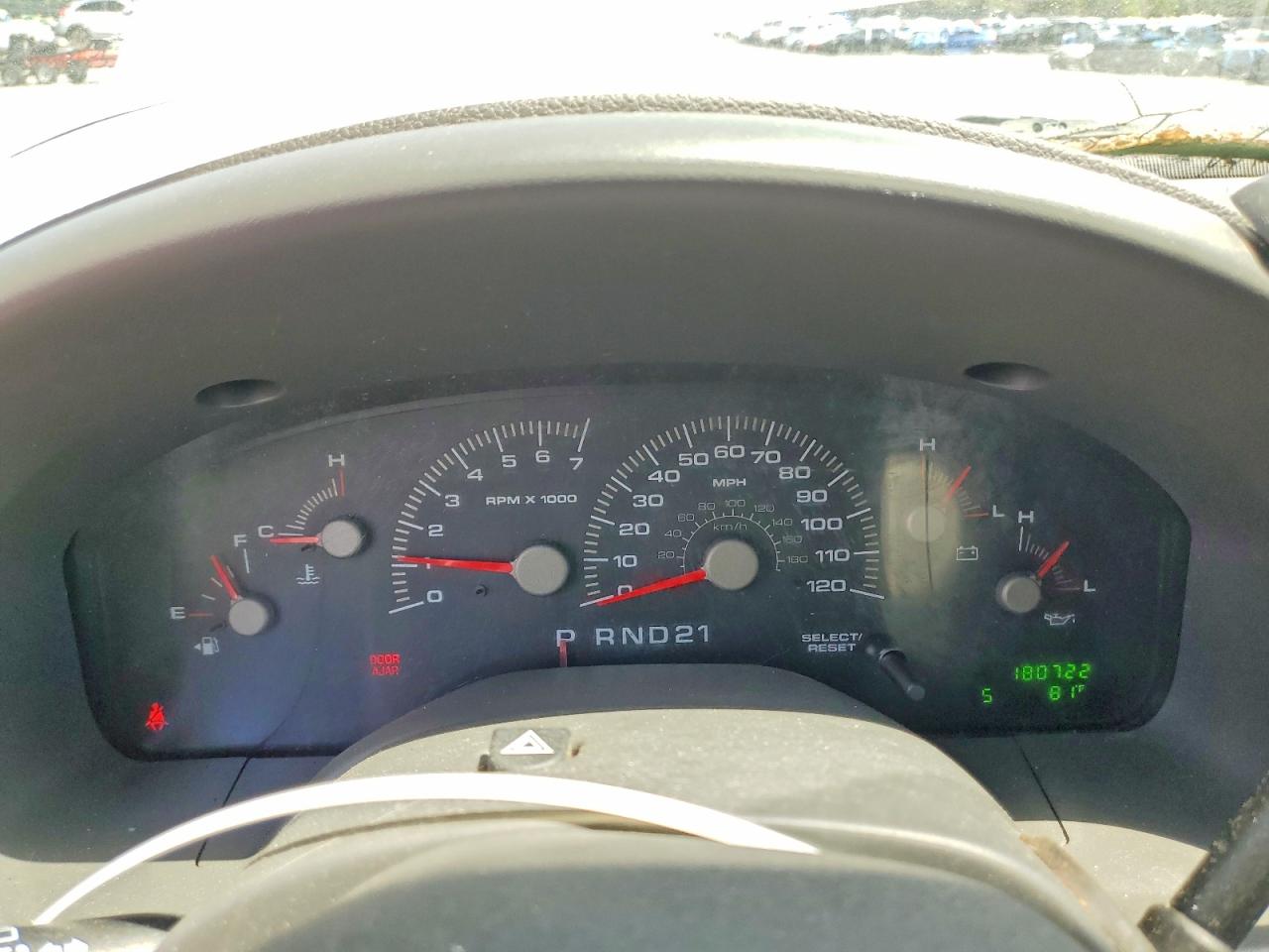 2004 FORD EXPEDITION