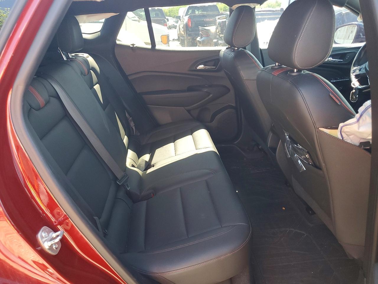 2025 CHEVROLET TRAX