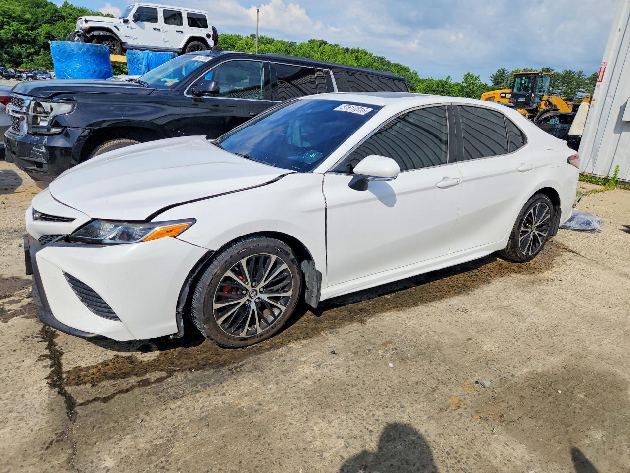 2019 TOYOTA CAMRY