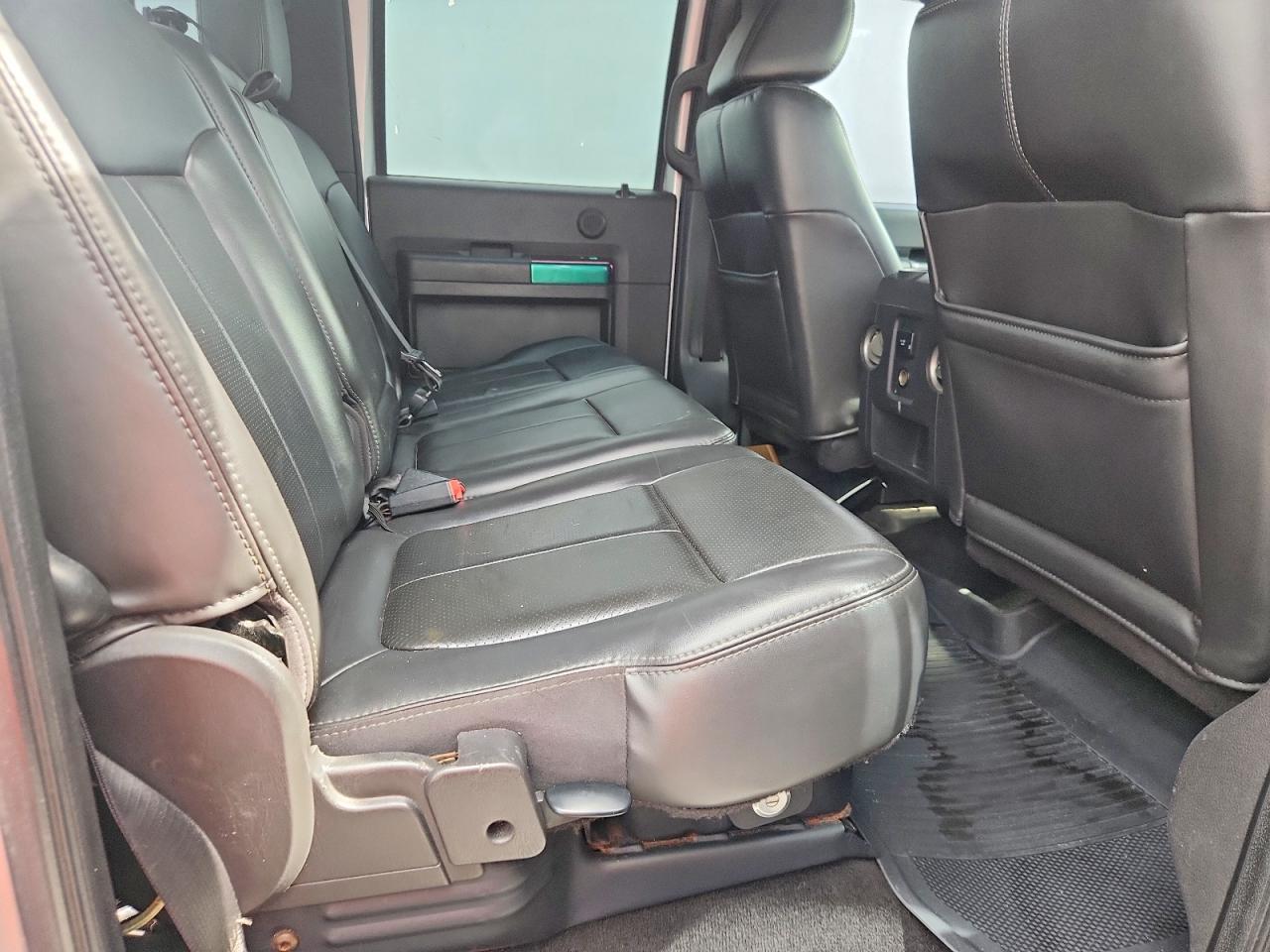 2011 FORD F350