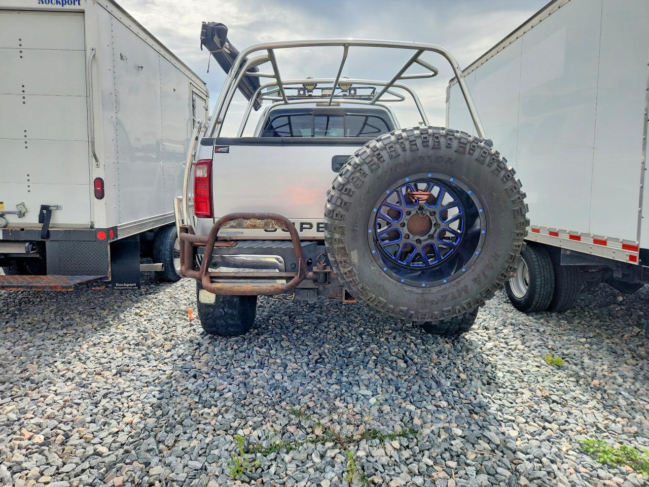 2011 FORD F350