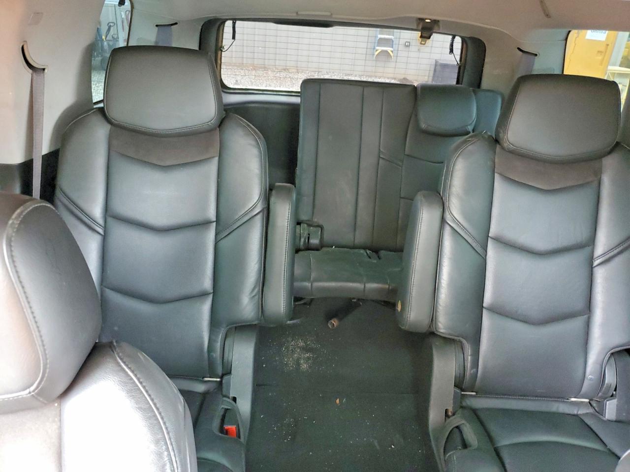 2017 CADILLAC ESCALADE