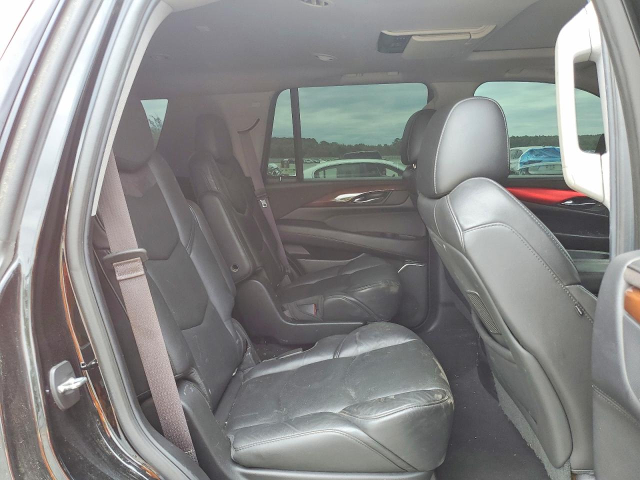 2017 CADILLAC ESCALADE