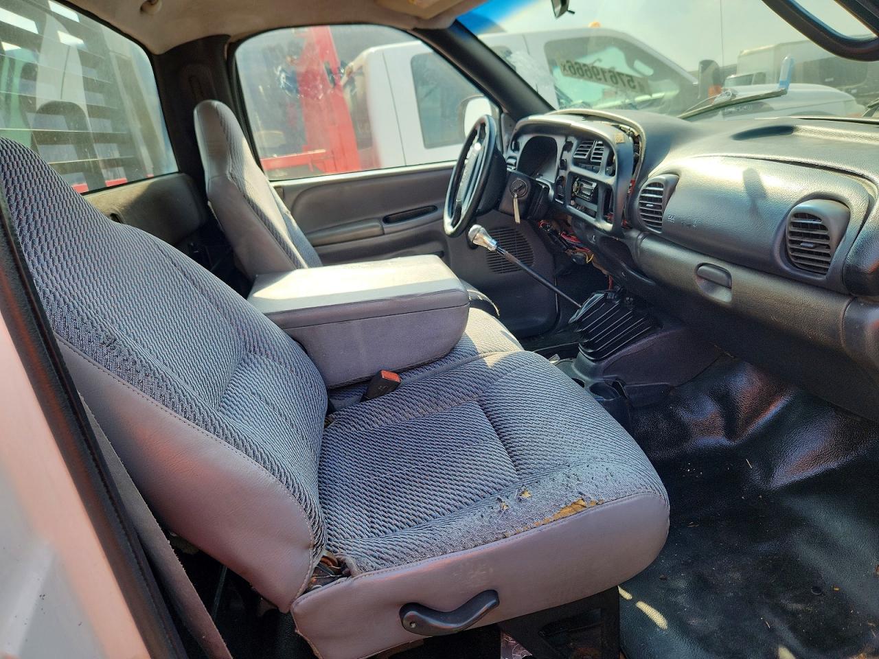 2001 DODGE RAM 3500