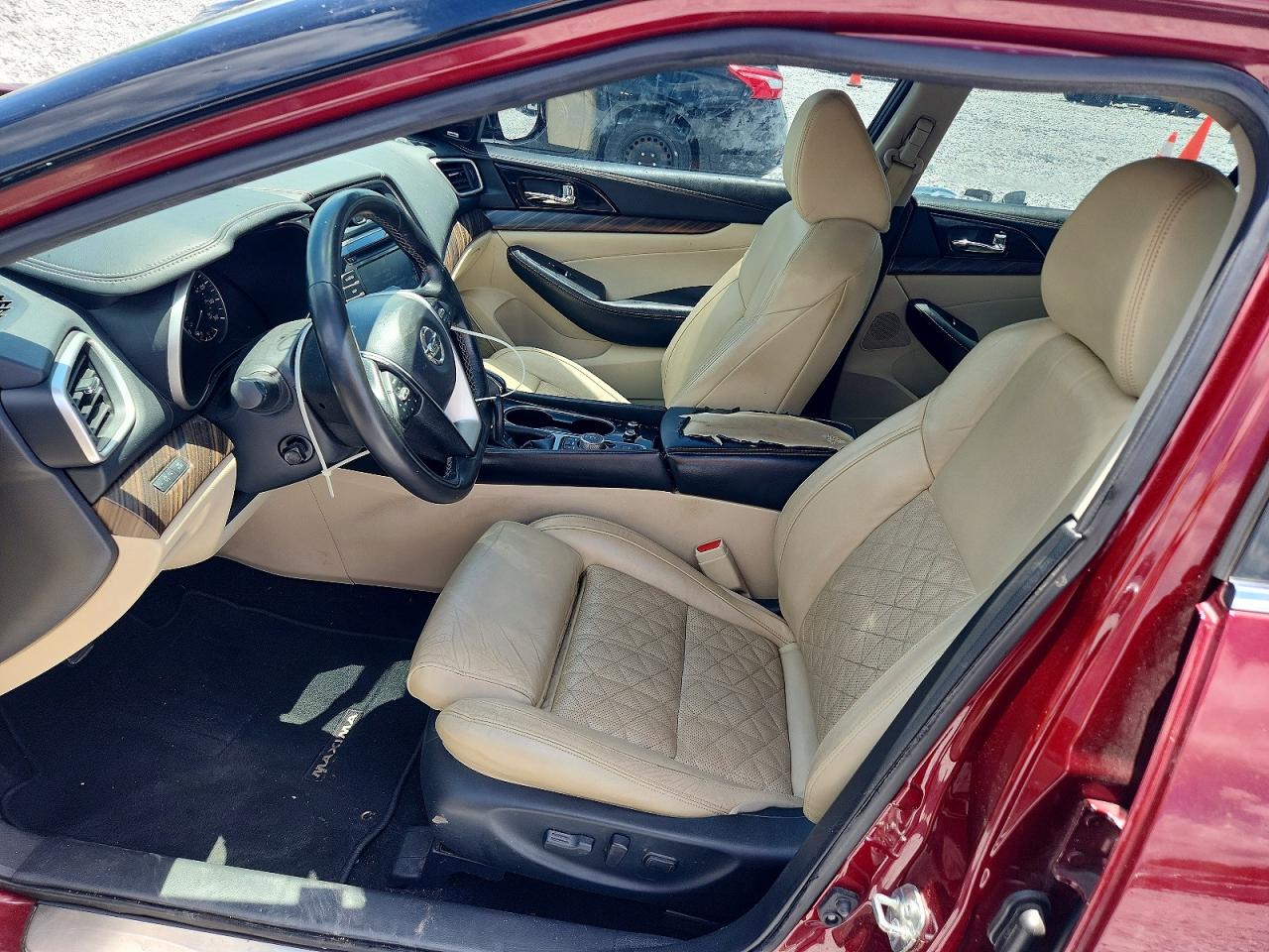 2017 NISSAN MAXIMA