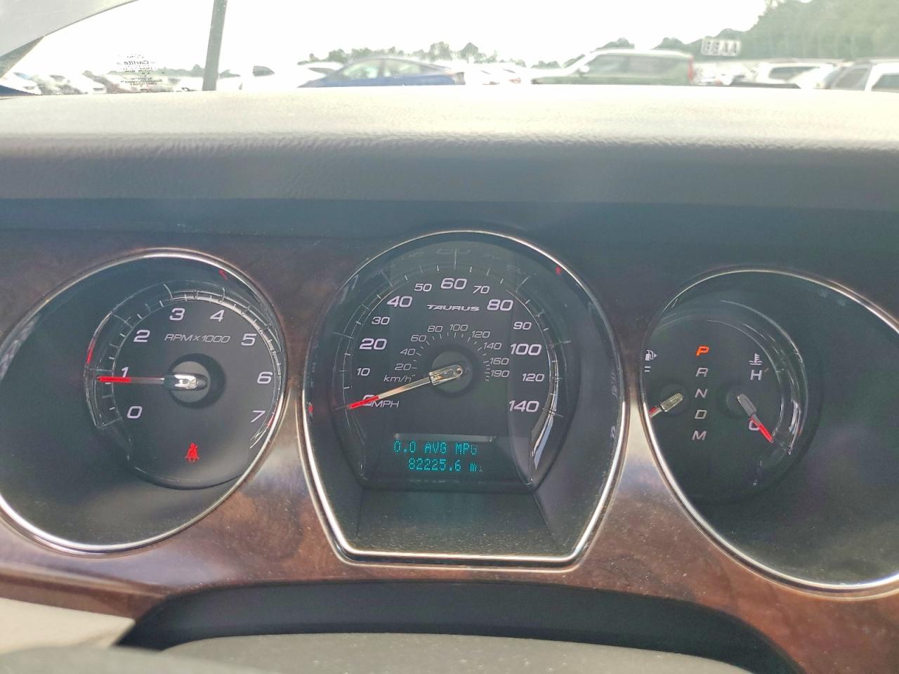 2011 FORD TAURUS