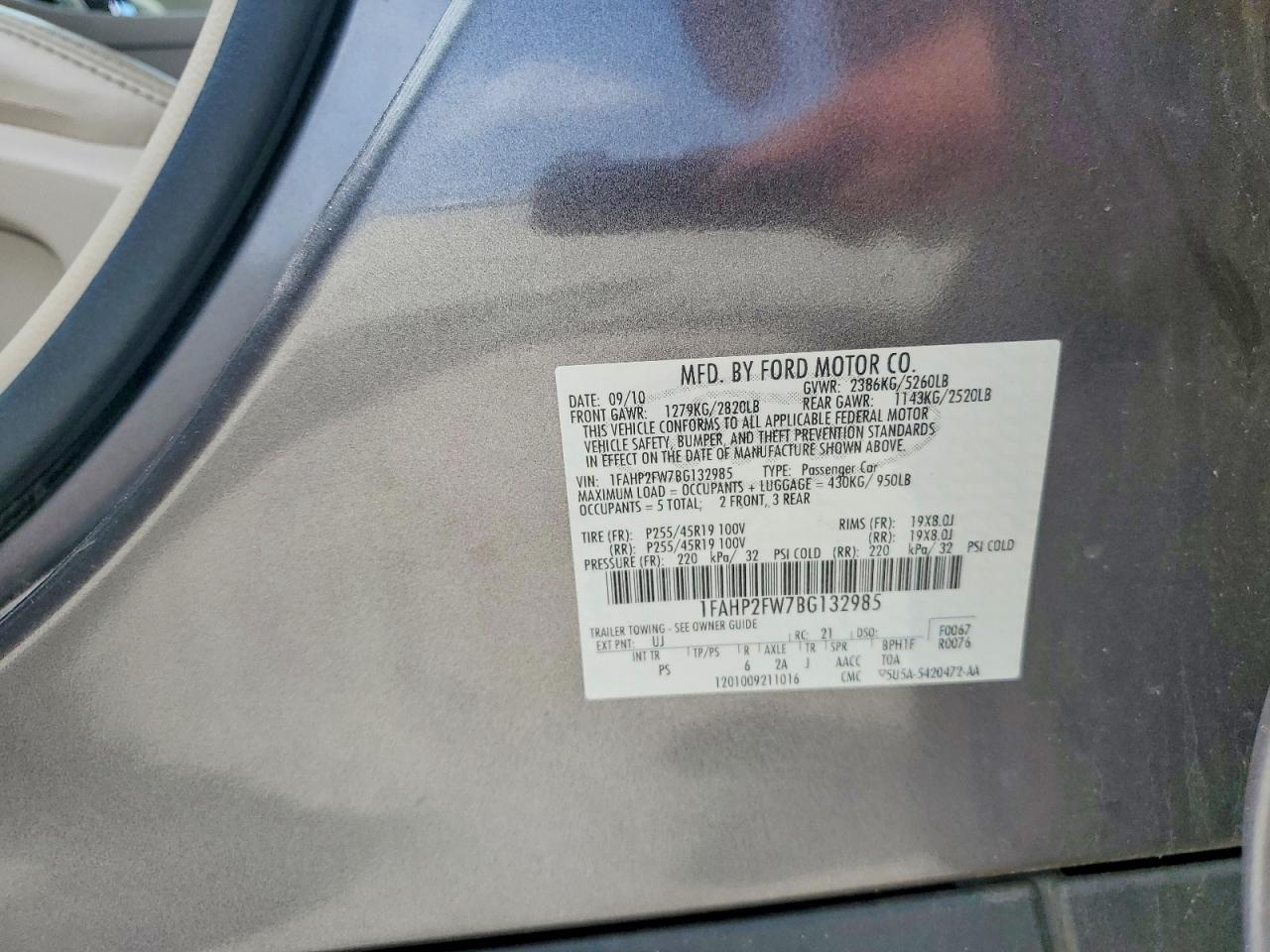2011 FORD TAURUS