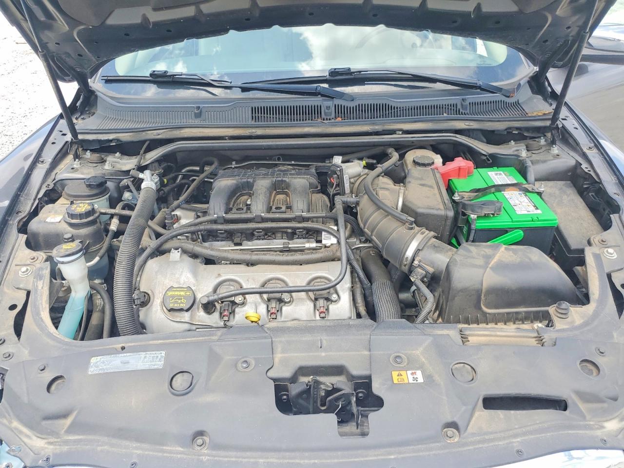 2011 FORD TAURUS