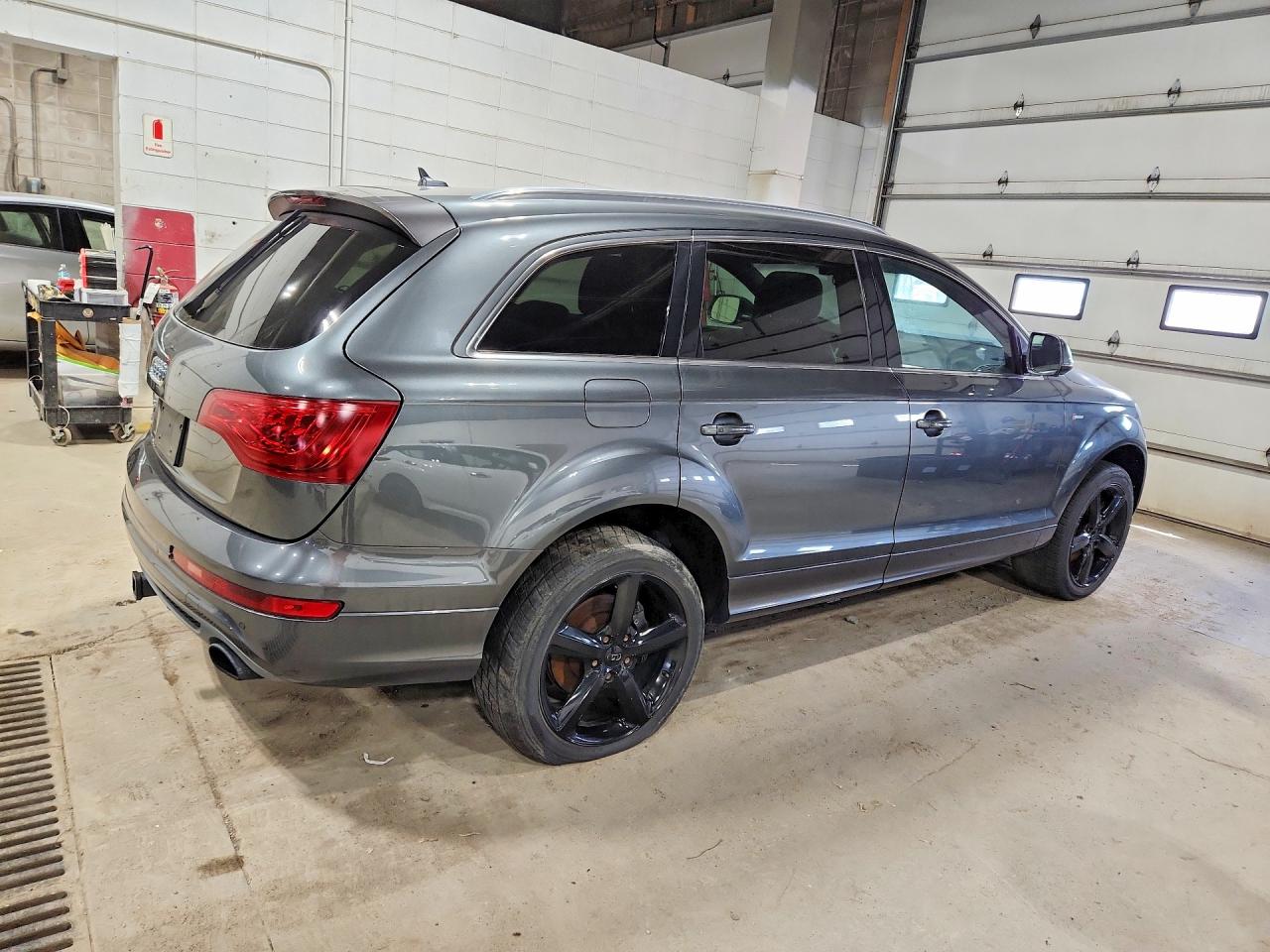 2013 AUDI Q7