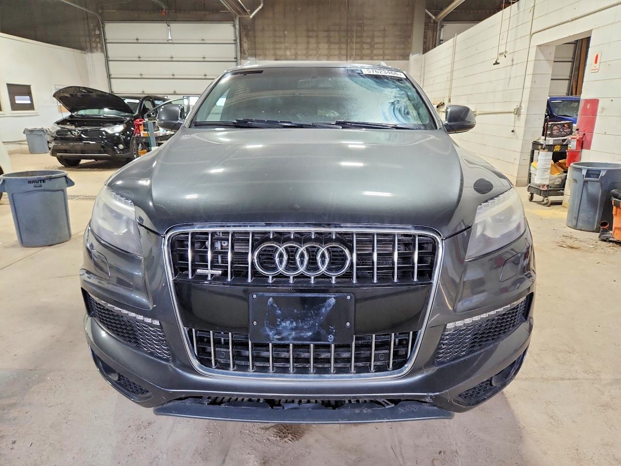 2013 AUDI Q7