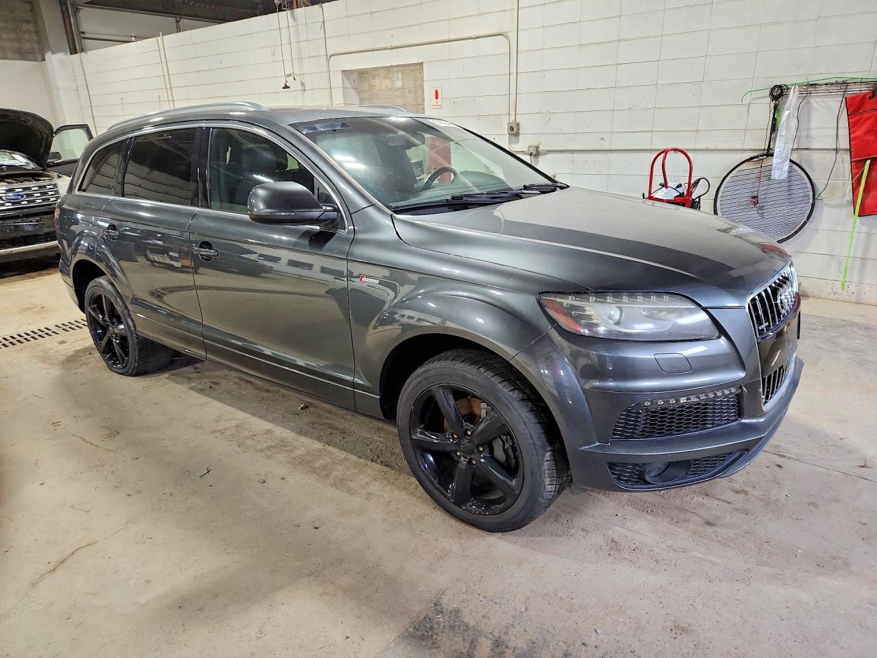 2013 AUDI Q7