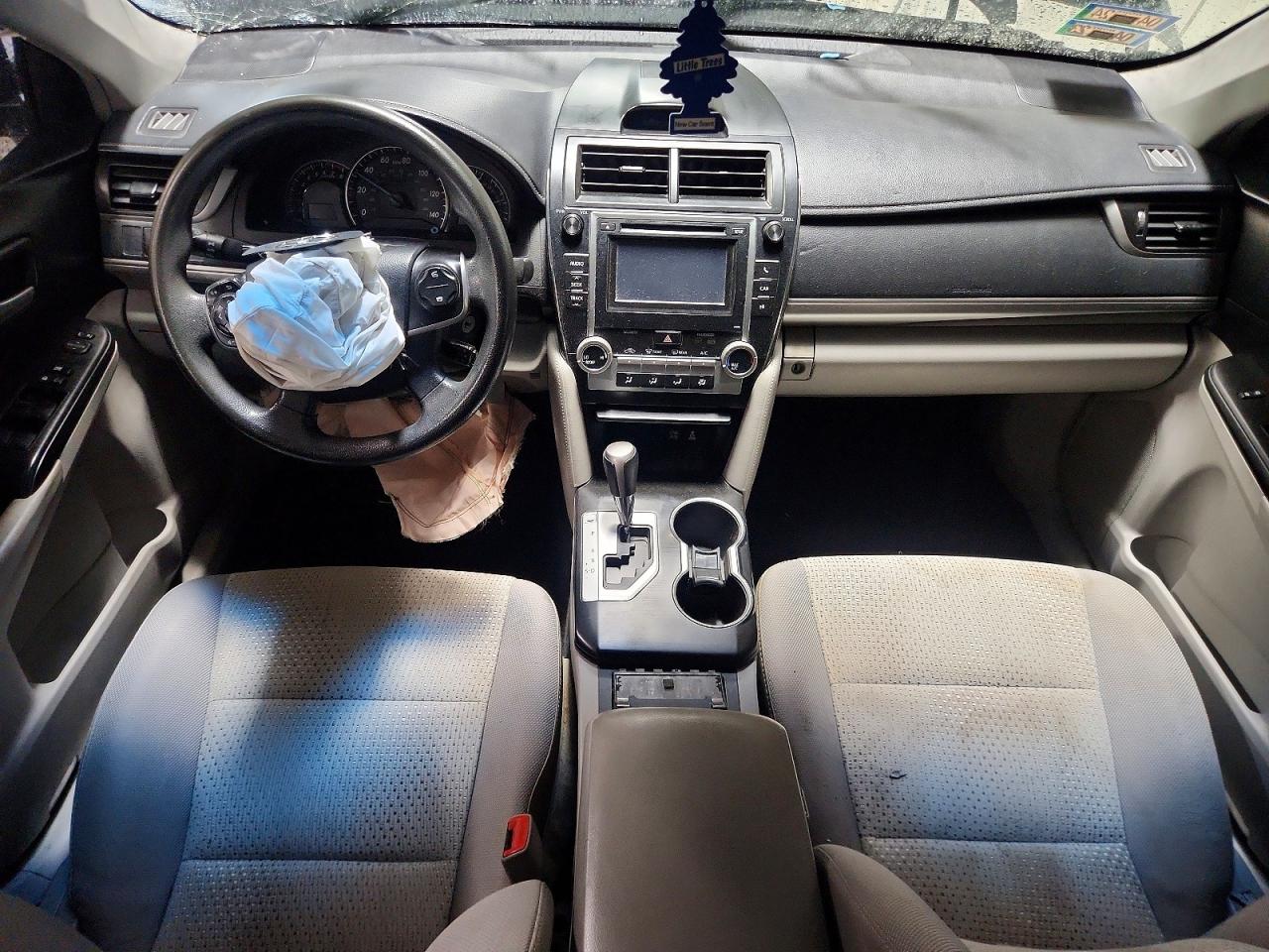 2014 TOYOTA CAMRY