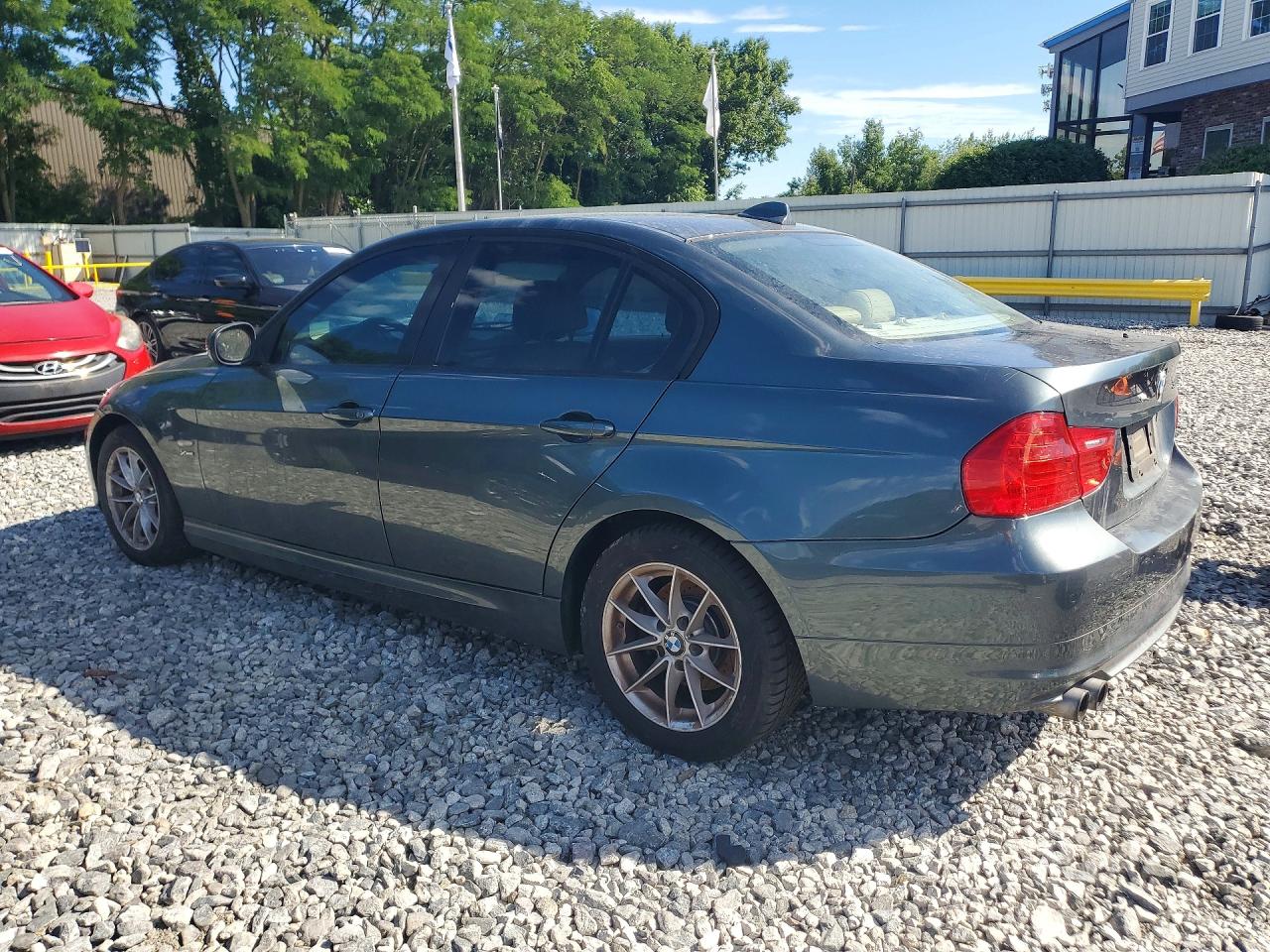 2010 BMW 3 SERIES
