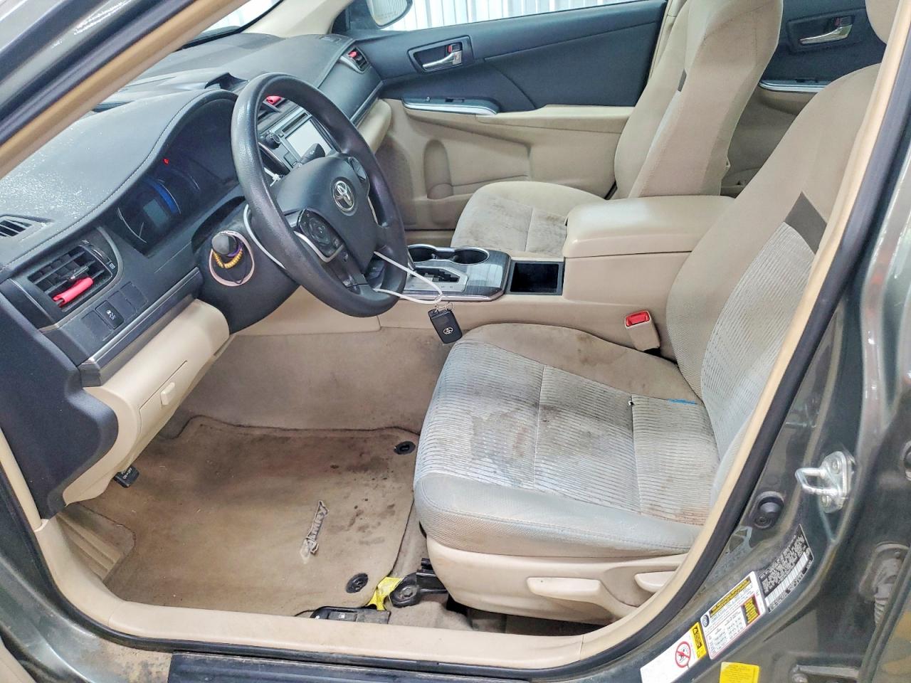 2013 TOYOTA CAMRY SOLA