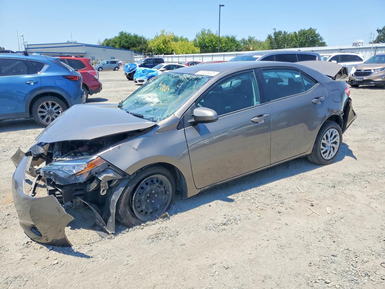2017 TOYOTA COROLLA