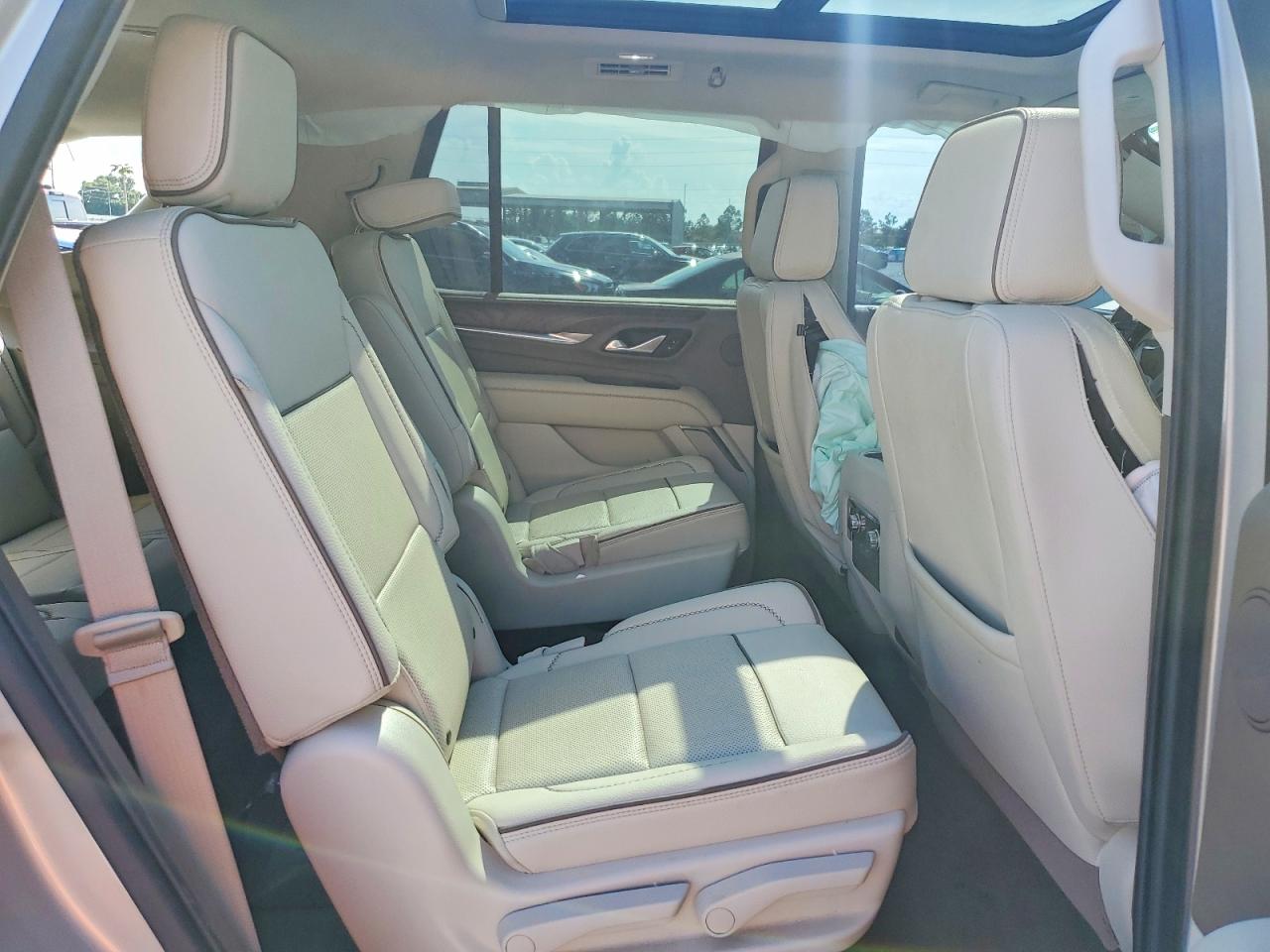 2021 GMC YUKON