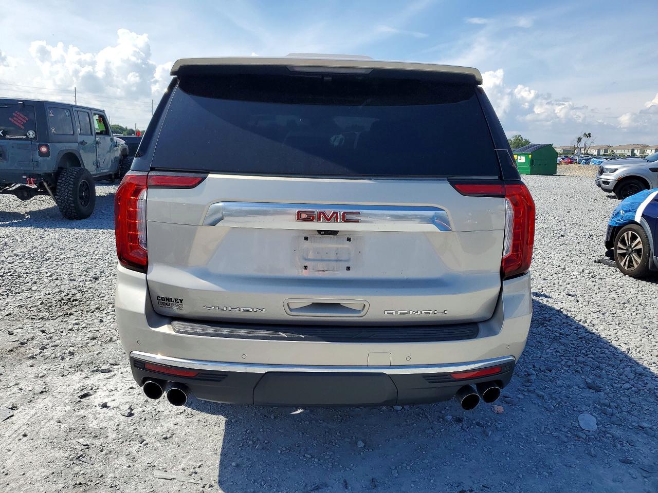 2021 GMC YUKON