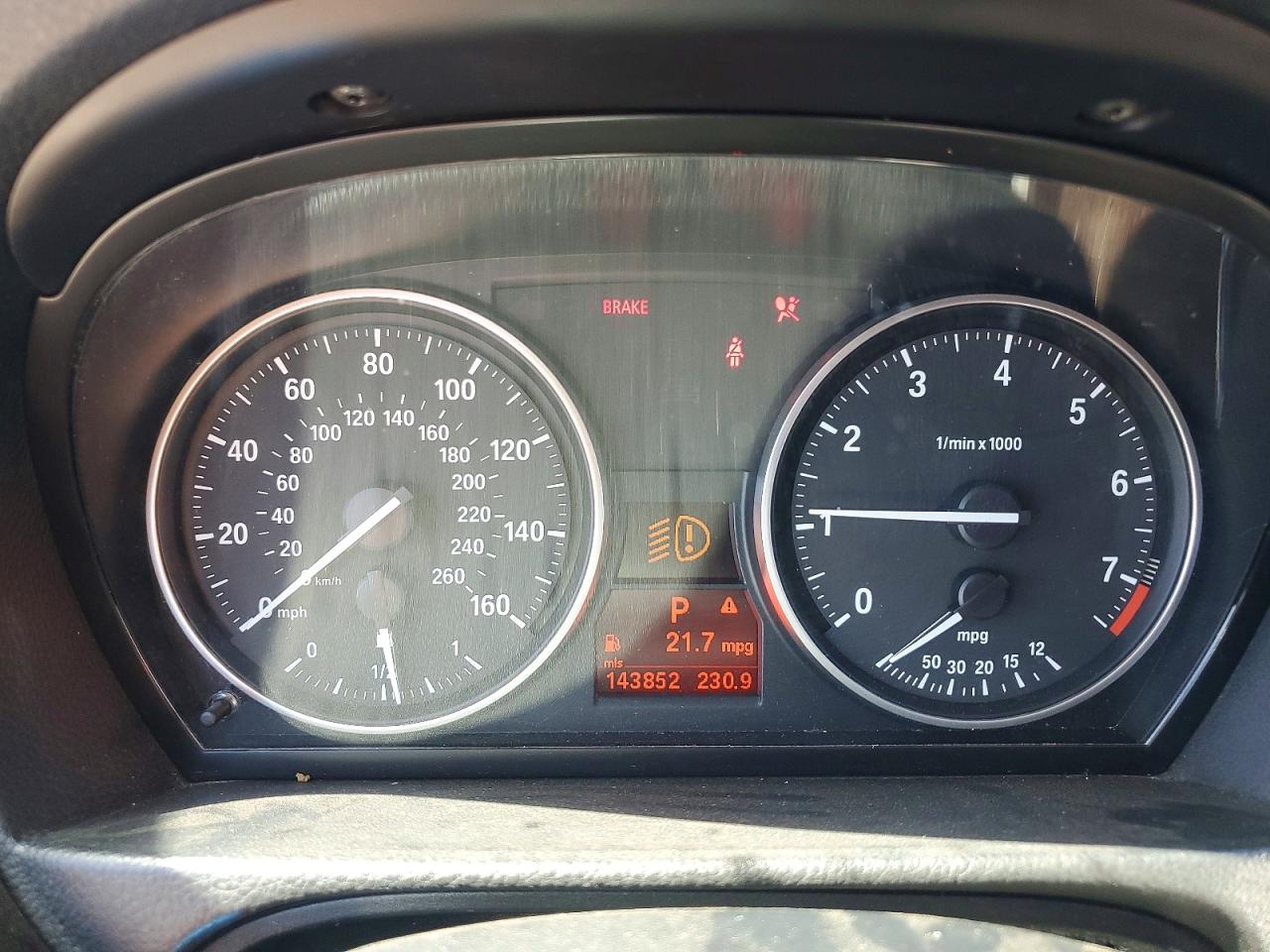 2011 BMW 3 SERIES