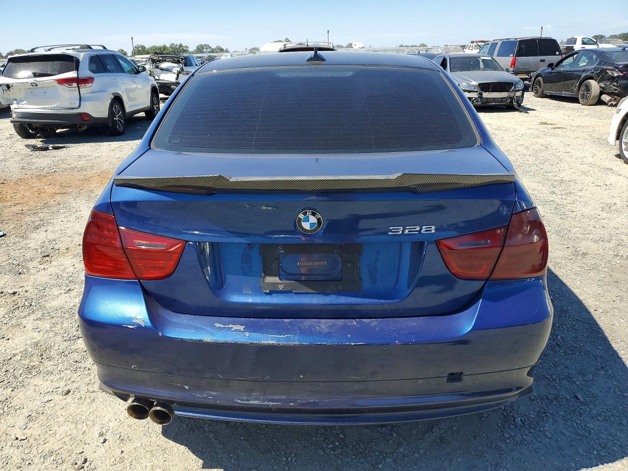 2011 BMW 3 SERIES