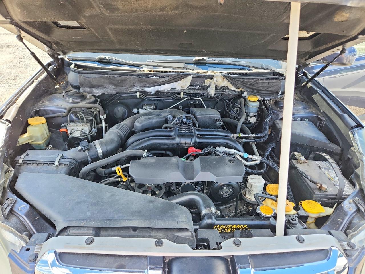 2013 SUBARU OUTBACK
