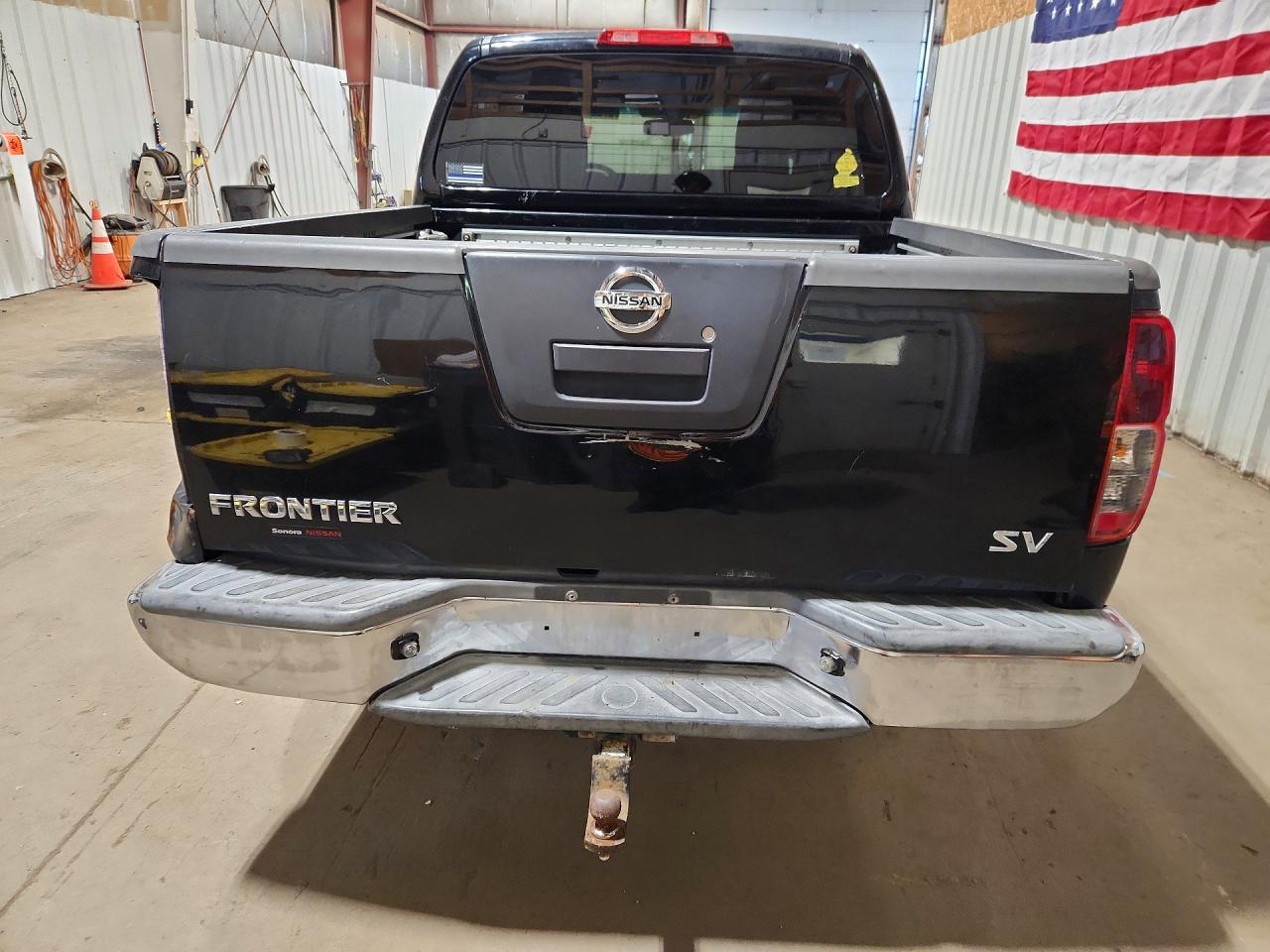 2011 NISSAN FRONTIER