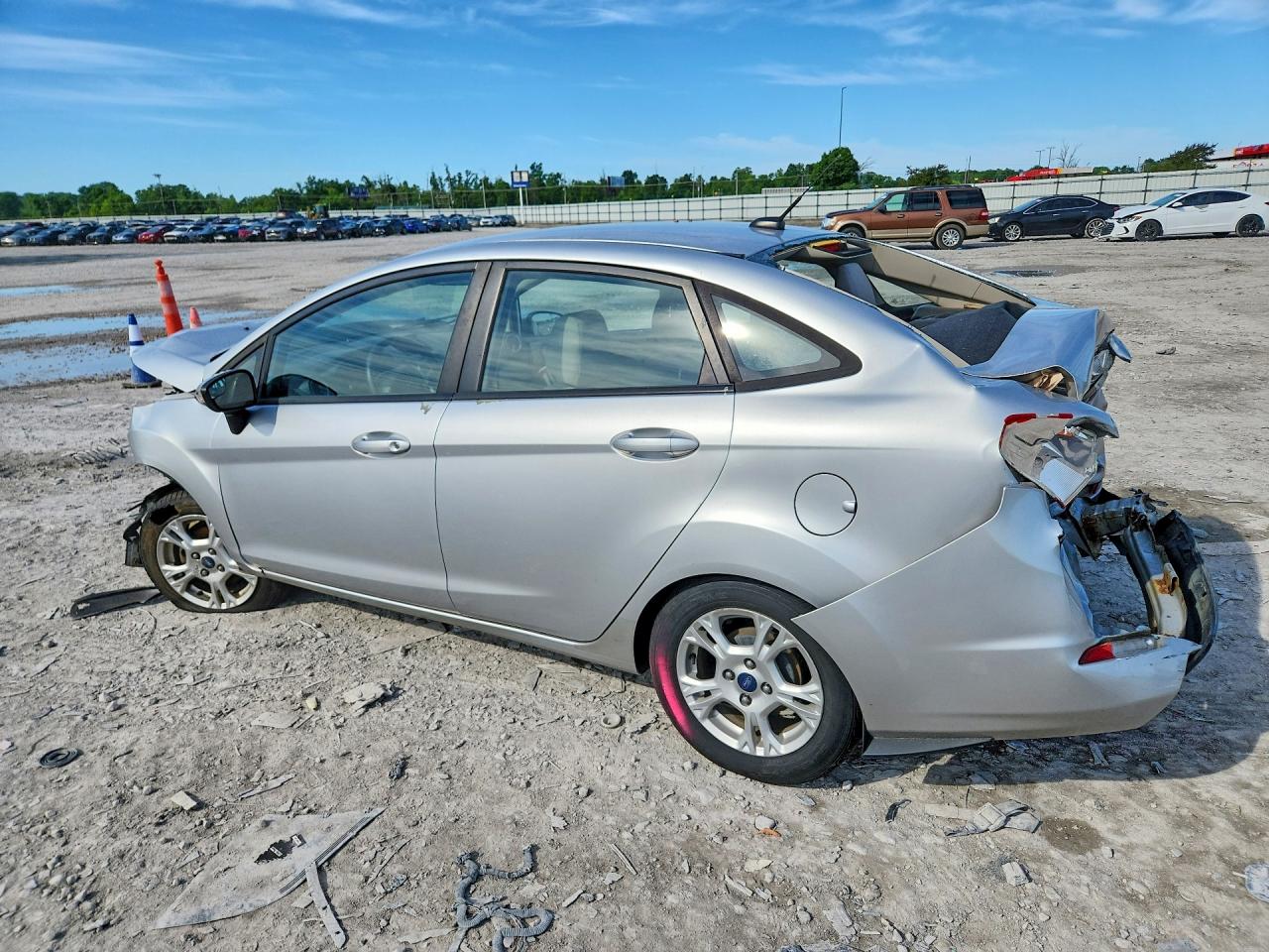 2014 FORD FIESTA