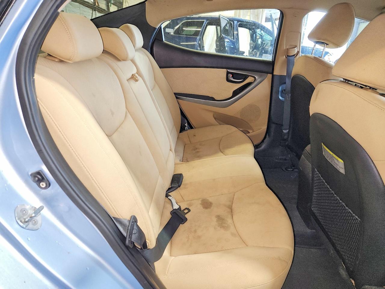 2012 HYUNDAI ELANTRA